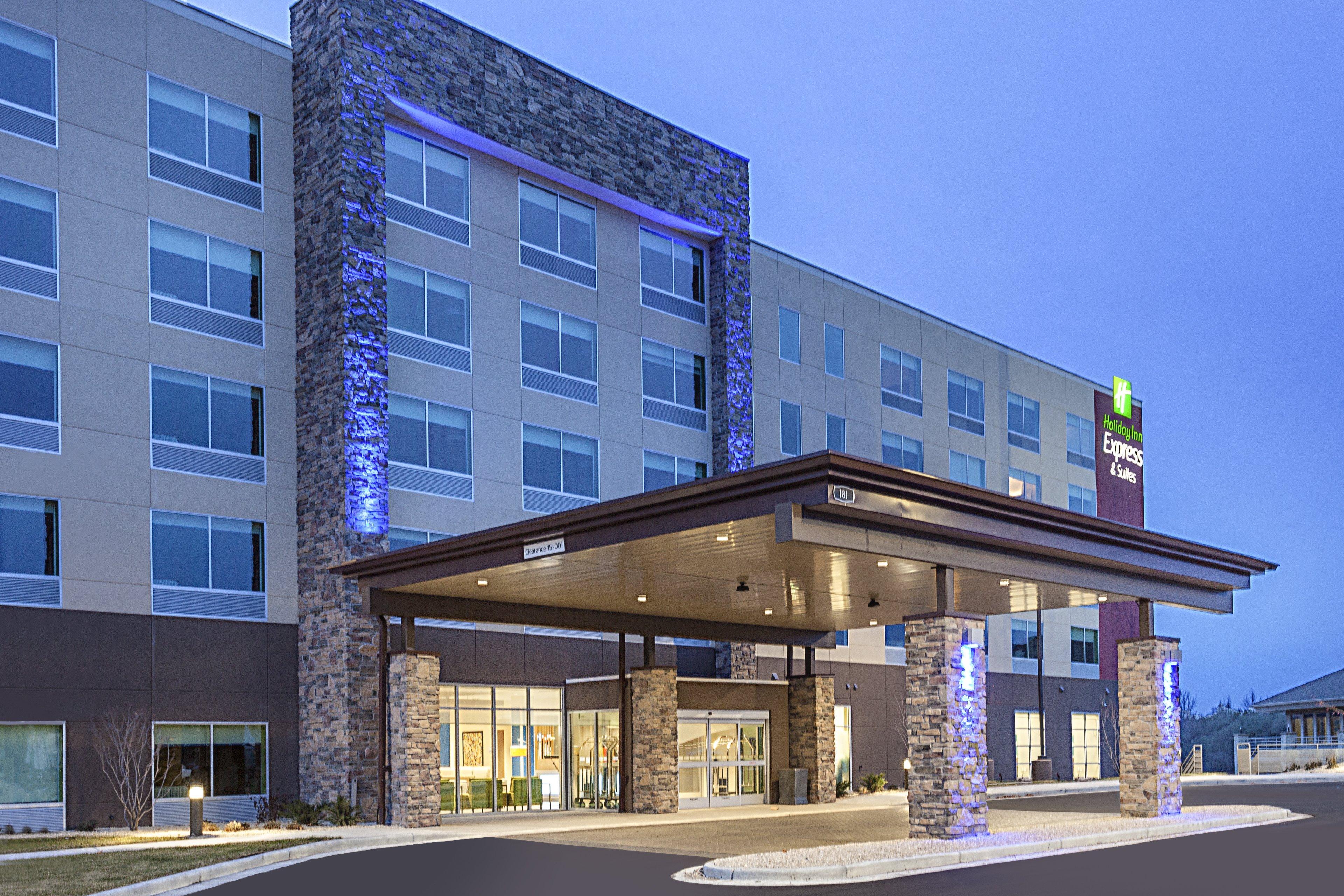 Holiday Inn Express & Suites - Hudson I-94 By Ihg Экстерьер фото